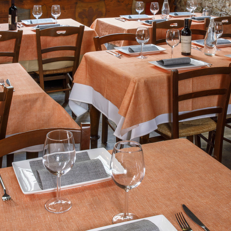 Oxford Tablecloth Range